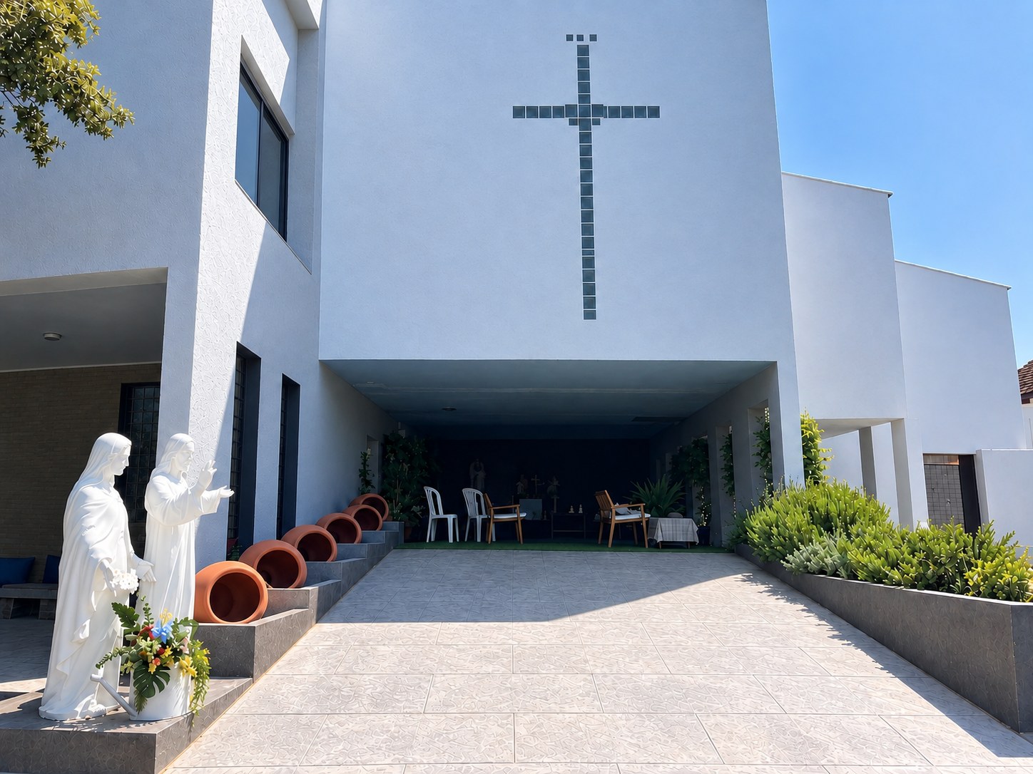 Casa de Oración La Cruz, Robledo de Chavela